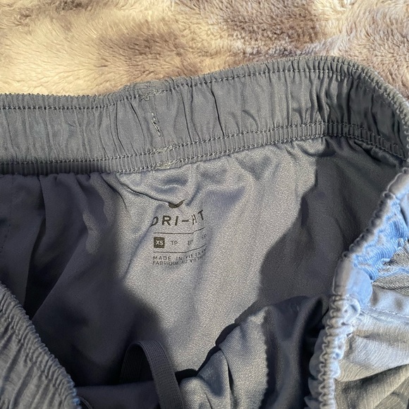 Nike dri-fit shorts - Picture 2 of 2